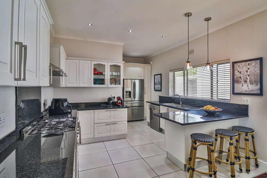 4 Bedroom Property for Sale in Walmer Eastern Cape